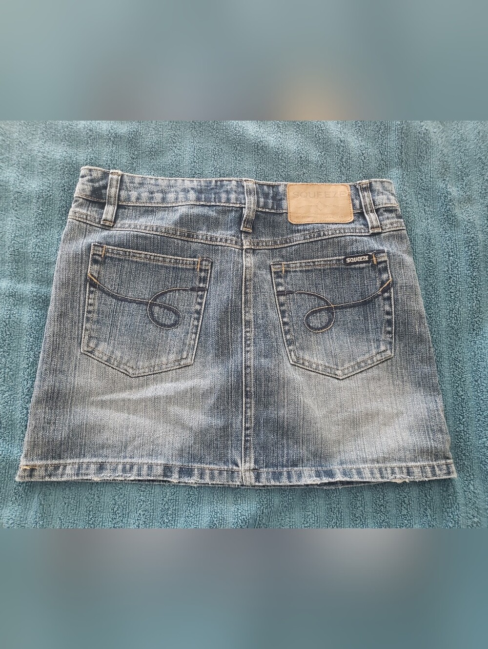 Vintage Squeeze Women's Washed Blue Jean Denim Mini Skirt